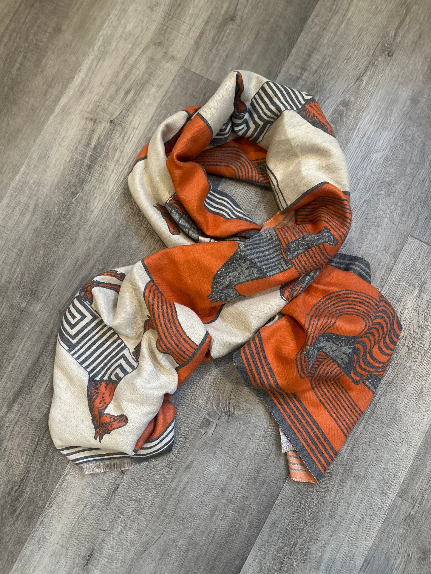 Scarf Palomino